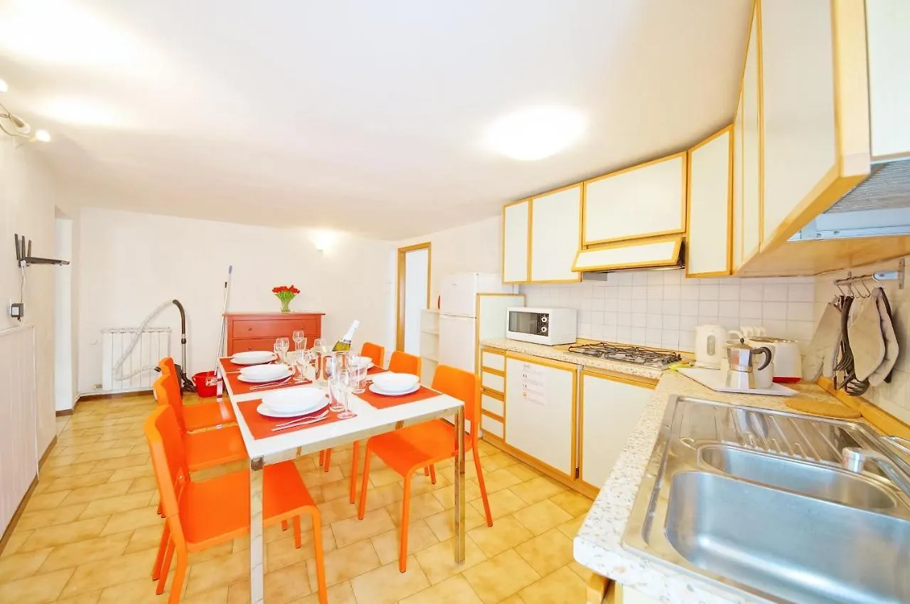 Campo San Polo Apartment Rialto Venice 0*,  Italy