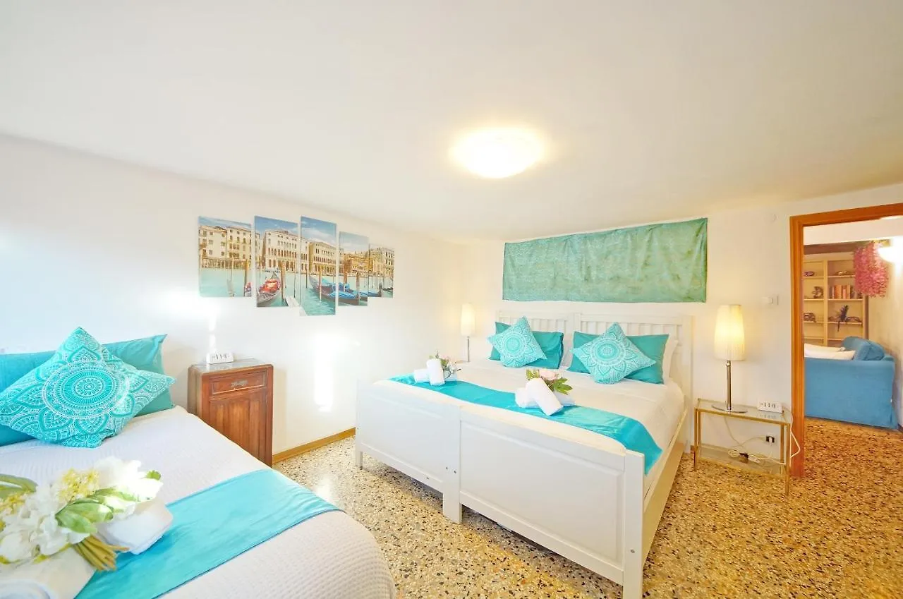 Campo San Polo Apartment Rialto contacts