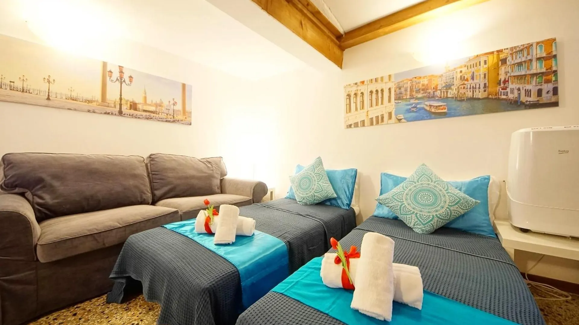 Campo San Polo Apartment Rialto Venice 0*,  Italy
